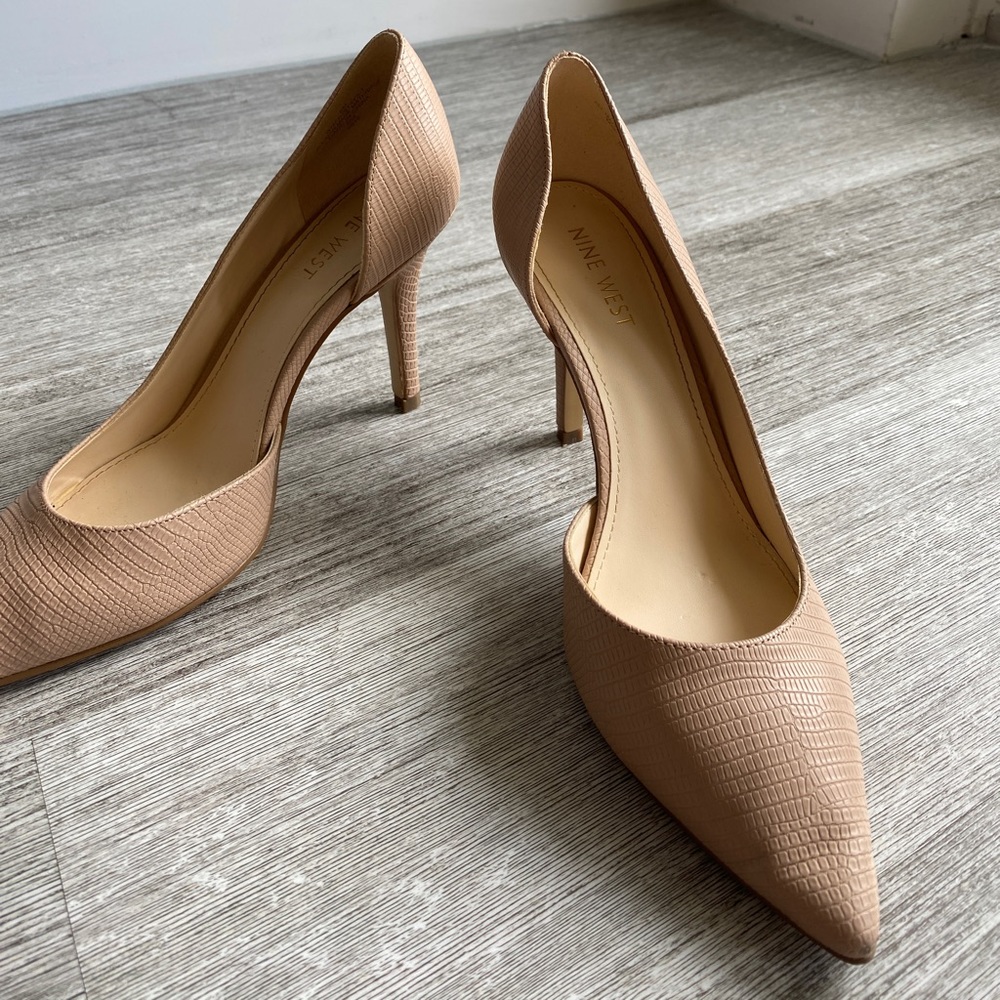 Nude Heels size 8